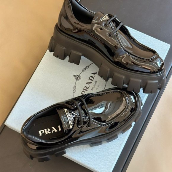 Prada ladies platform - Picture 2 of 4